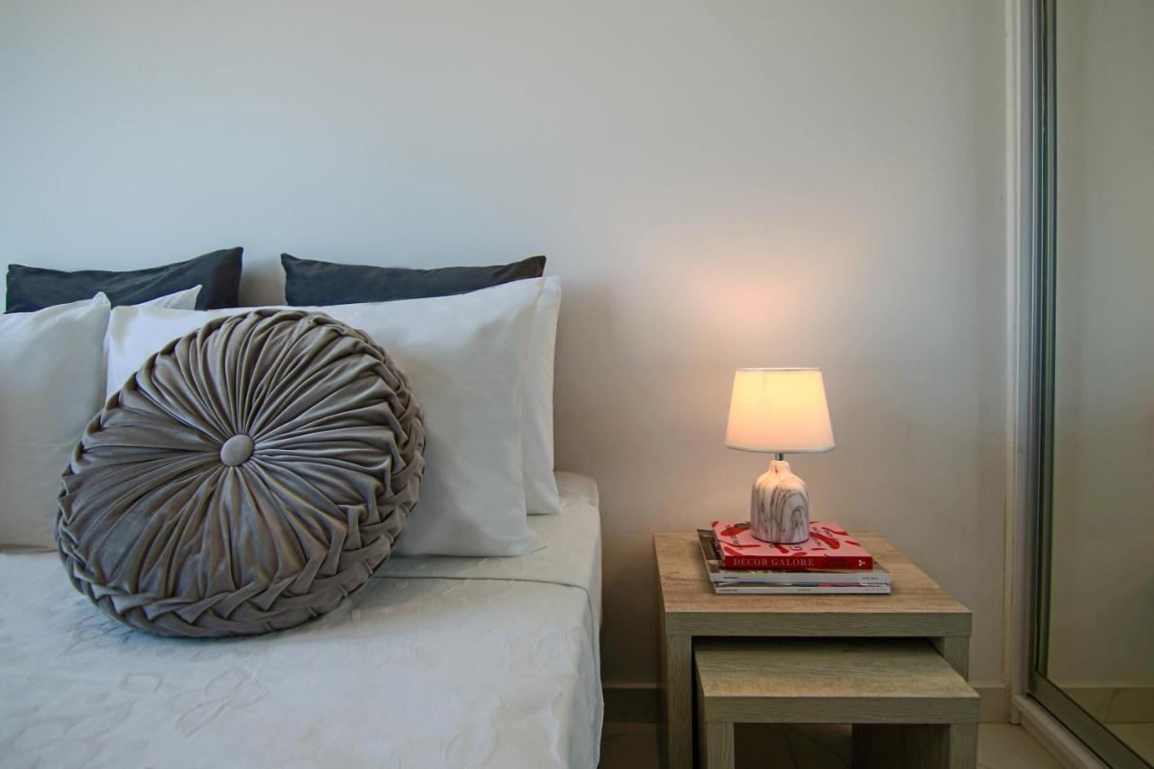 Phaedrus Living: Seaside Luxury Flat Lighthouse 66 Apartment Пафос Екстериор снимка